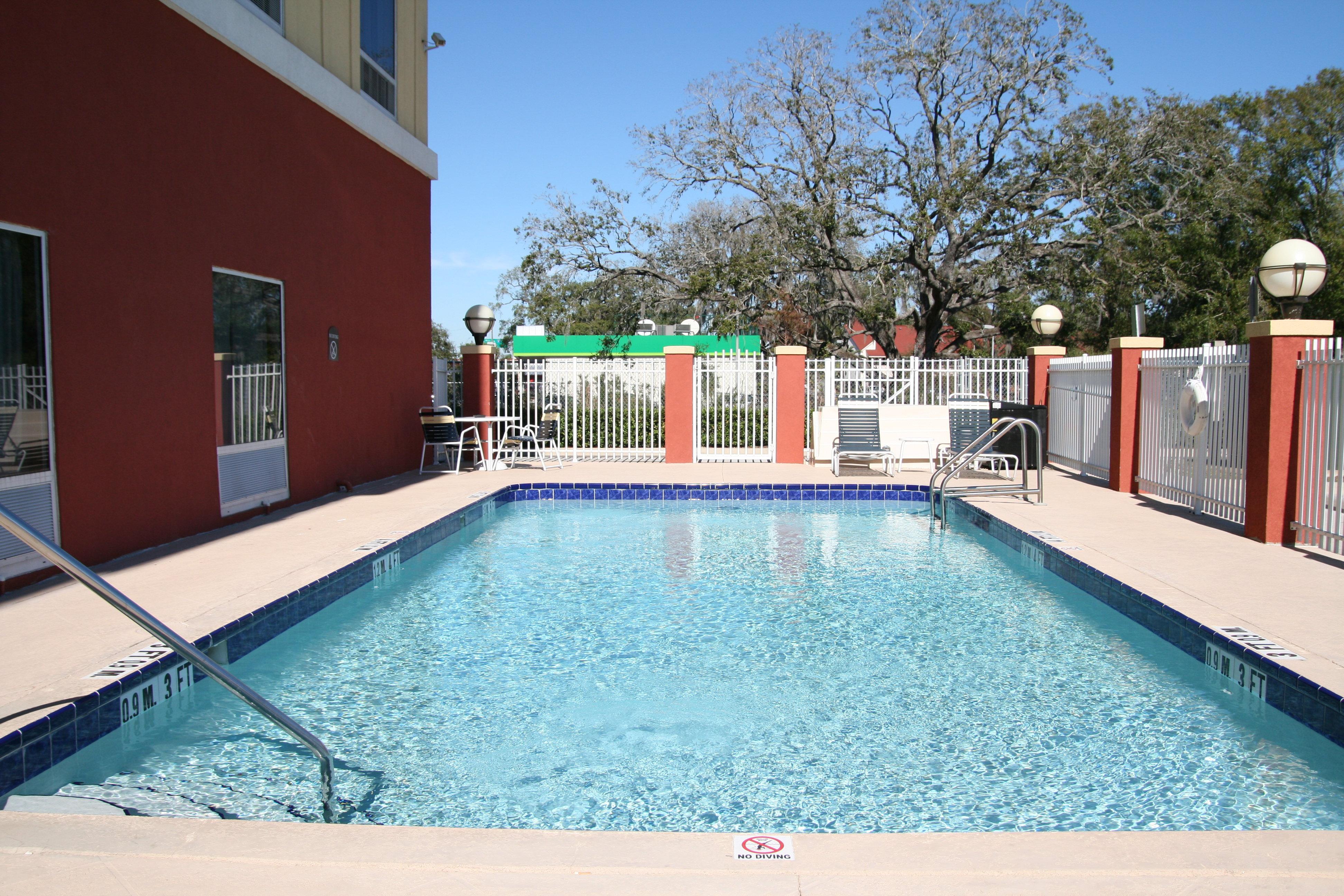 Holiday Inn Express Hotel & Suites Tampa-Fairgrounds-Casino By Ihg Mango Luaran gambar