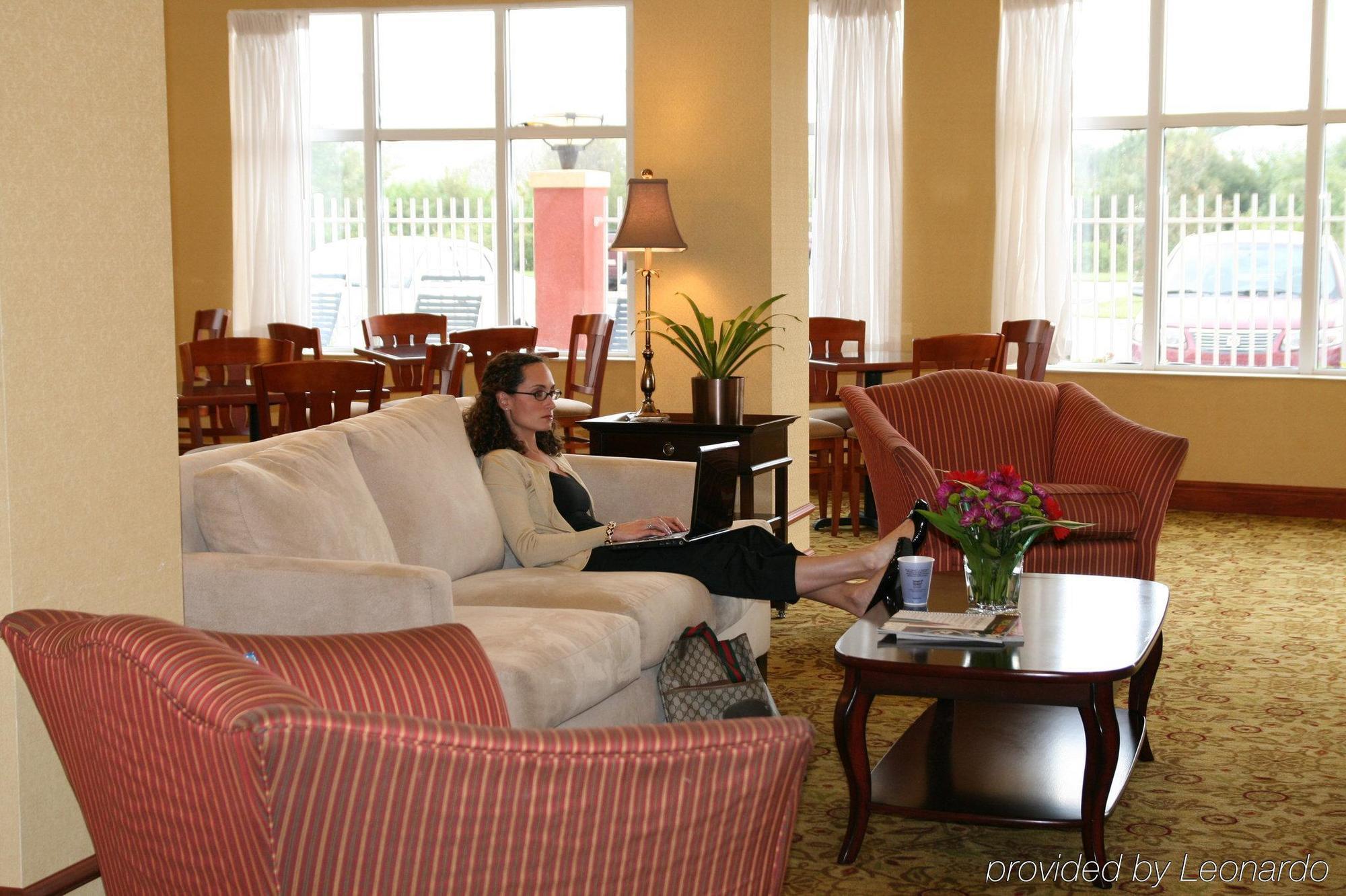 Holiday Inn Express Hotel & Suites Tampa-Fairgrounds-Casino By Ihg Mango Dalaman gambar