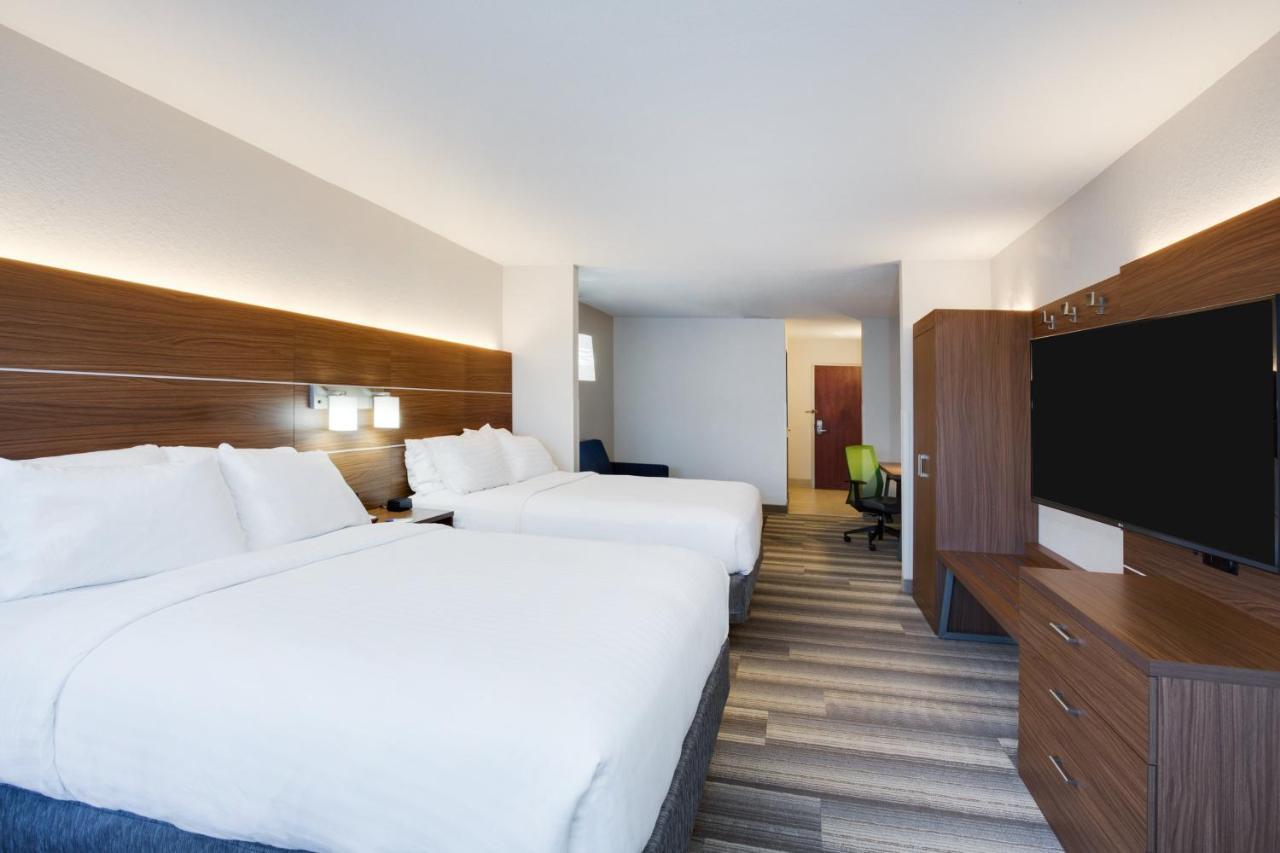 Holiday Inn Express Hotel & Suites Tampa-Fairgrounds-Casino By Ihg Mango Luaran gambar